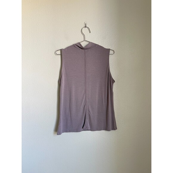 Athleta Threadlight Turtleneck Tank in Subway Grey Size MEDIUM - Picture 3 of 6